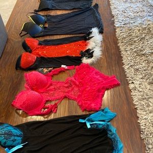 Lingerie lot - 5 different styles
